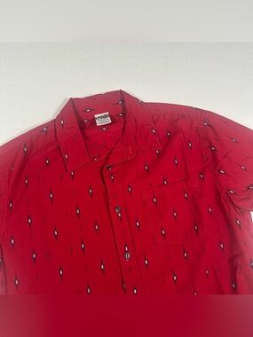 Hang Ten Red Short Sleeve Button Up Shirt Cotton Diamond Southwest Aztec Medium
